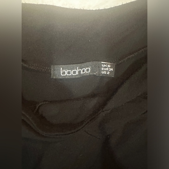 BooHoo Simone Off The Shoulder Bodysuit - Picture 3 of 4